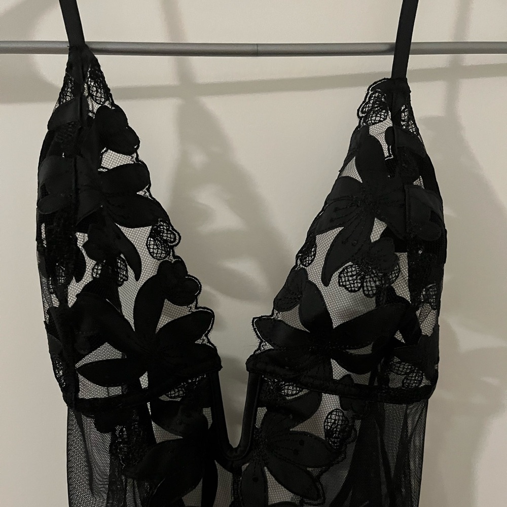 Black Floral Mesh VS Lingerie